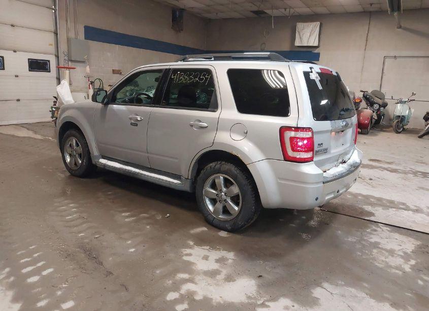 Photo 3 of 2011 Ford Escape LIMITED (VIN 1FMCU9EG8BKB38173)