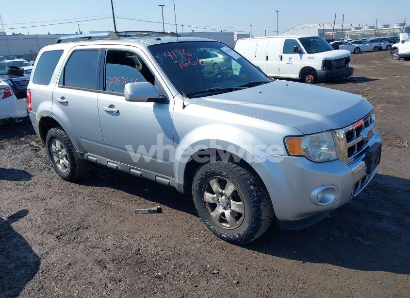 2011 Ford Escape LIMITED (VIN 1FMCU9EG8BKB38819) main photo