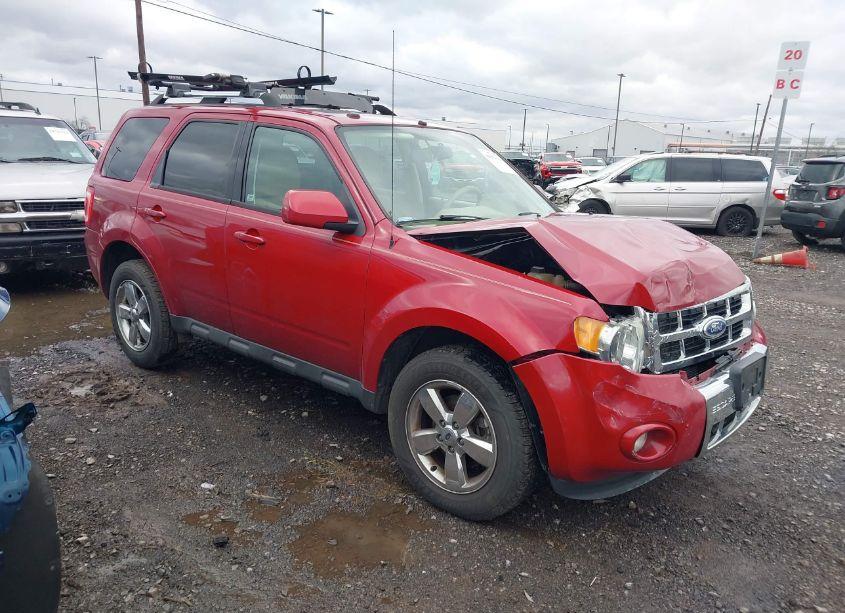 2011 Ford Escape LIMITED (VIN 1FMCU9EG8BKB58732) main photo