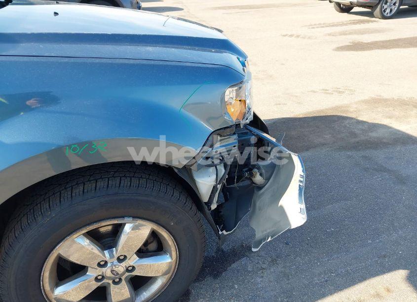 Photo 13 of 2010 Ford Escape LIMITED (VIN 1FMCU9EG9AKB91981)