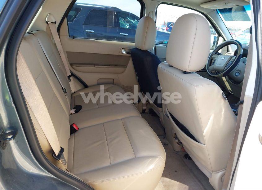 Photo 8 of 2010 Ford Escape LIMITED (VIN 1FMCU9EG9AKB91981)