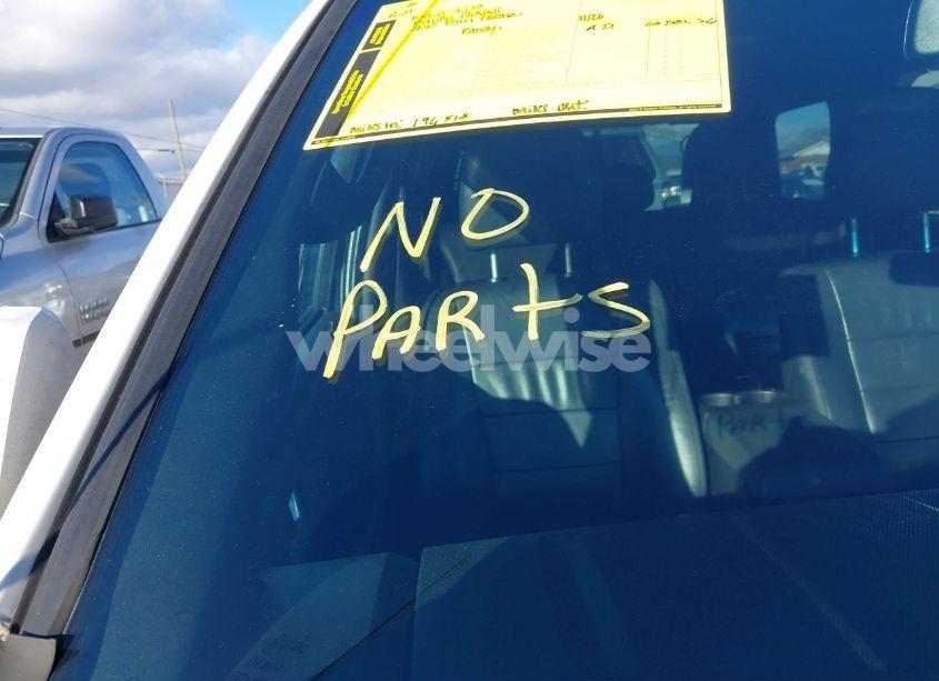 Photo 12 of 2010 Ford Escape LIMITED (VIN 1FMCU9EG9AKC71703)