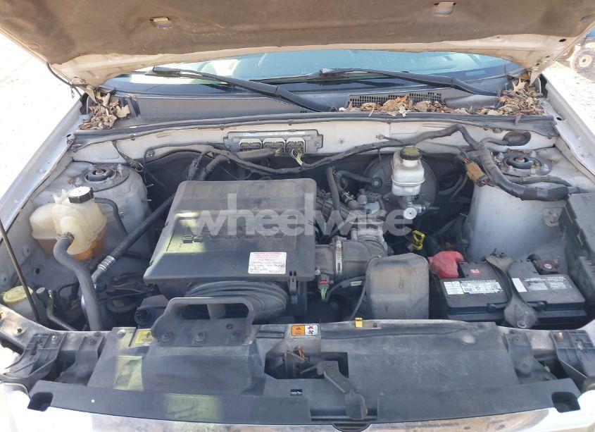 Photo 10 of 2010 Ford Escape LIMITED (VIN 1FMCU9EG9AKC84001)