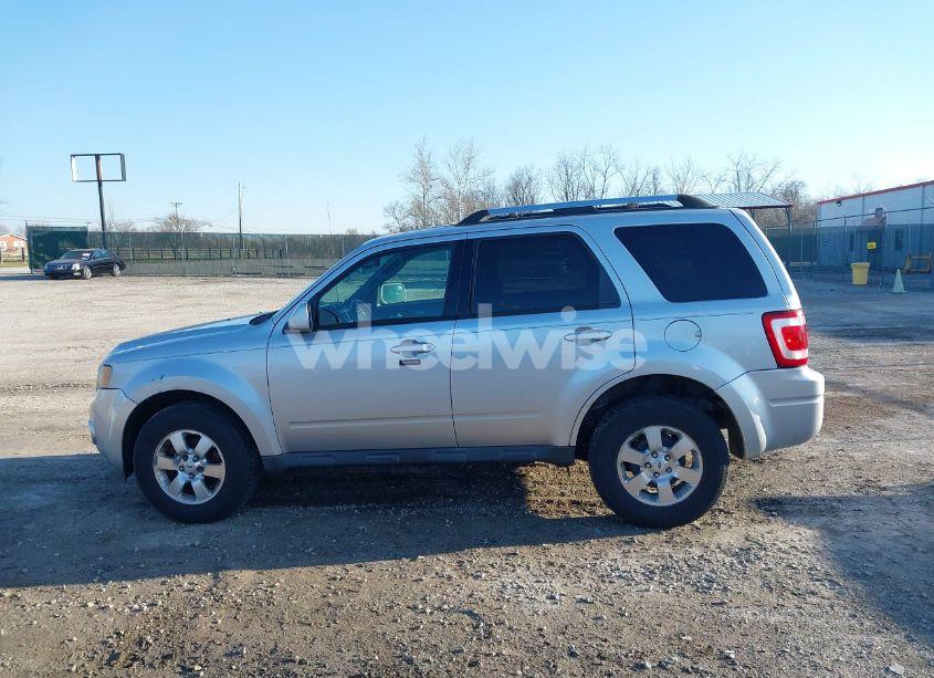 Photo 14 of 2010 Ford Escape LIMITED (VIN 1FMCU9EG9AKC84001)