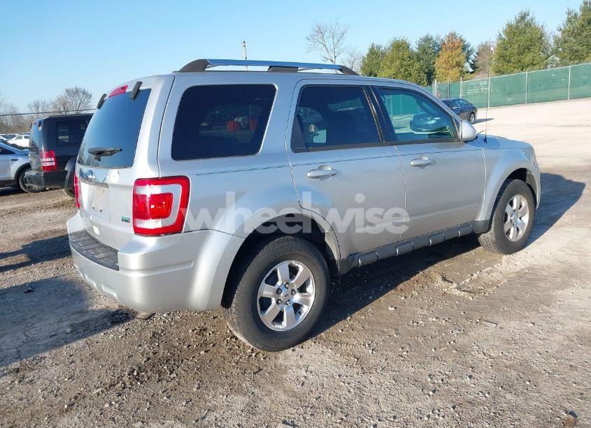 Photo 4 of 2010 Ford Escape LIMITED (VIN 1FMCU9EG9AKC84001)