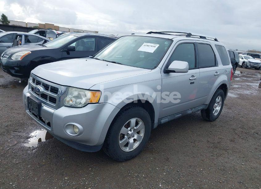 Photo 2 of 2011 Ford Escape LIMITED (VIN 1FMCU9EG9BKA22528)