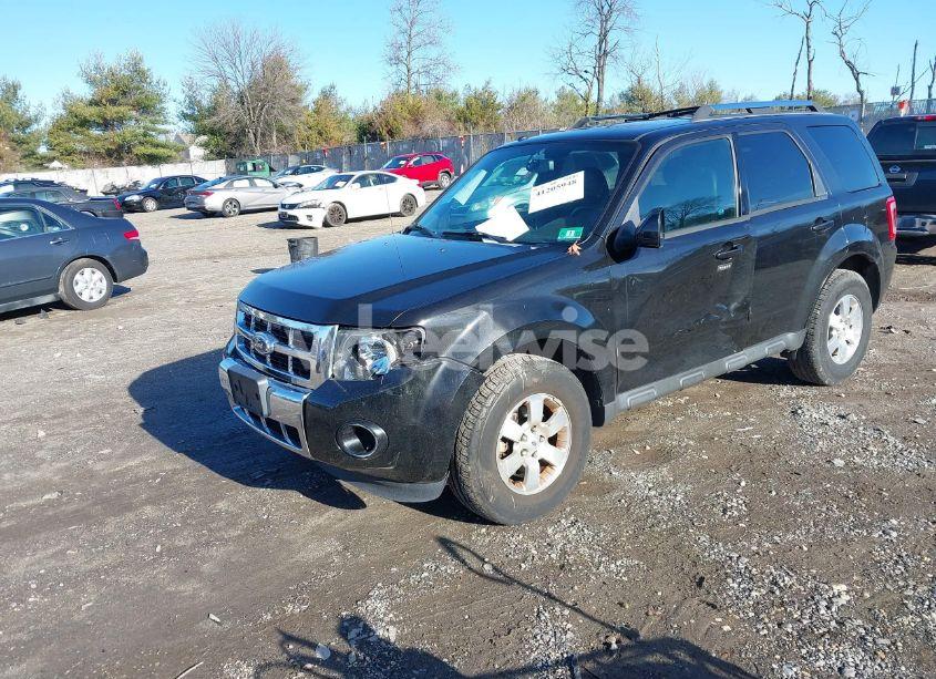 Photo 2 of 2011 Ford Escape LIMITED (VIN 1FMCU9EG9BKA32377)