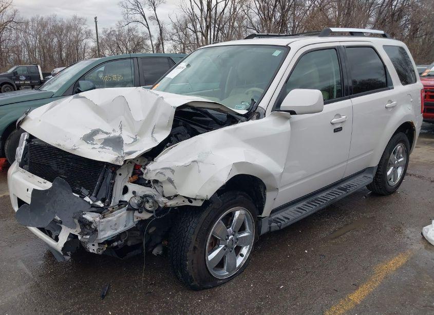 Photo 2 of 2011 Ford Escape LIMITED (VIN 1FMCU9EG9BKB03108)