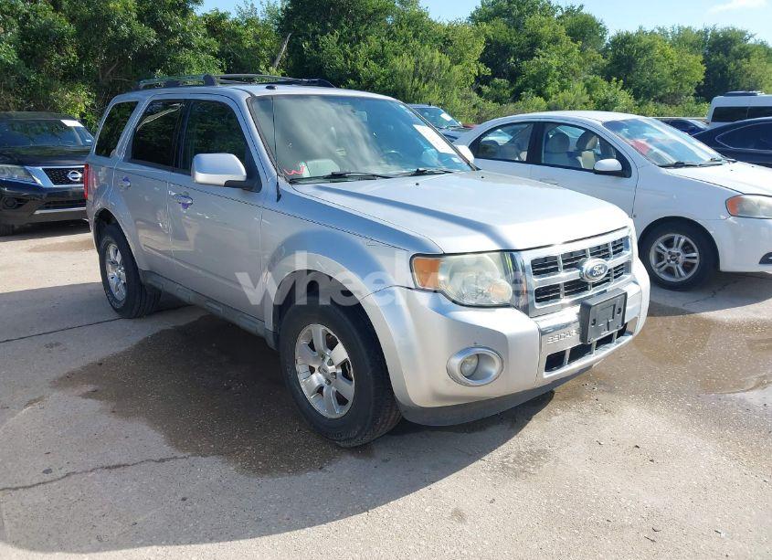 2010 Ford Escape LIMITED (VIN 1FMCU9EGXAKC13700) main photo