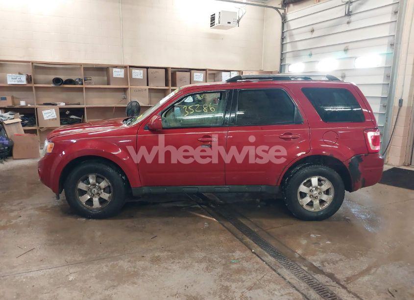 Photo 14 of 2010 Ford Escape LIMITED (VIN 1FMCU9EGXAKC84007)