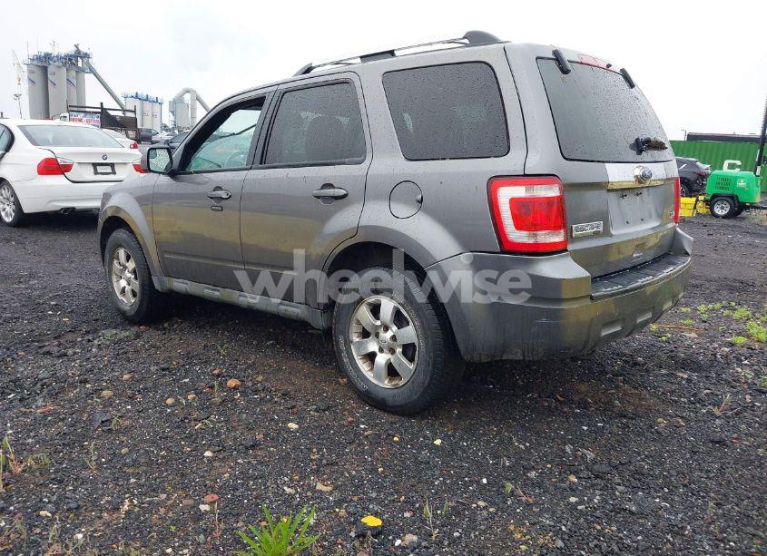 Photo 3 of 2010 Ford Escape LIMITED (VIN 1FMCU9EGXAKD36364)