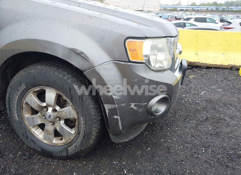 Photo 6 of 2010 Ford Escape LIMITED (VIN 1FMCU9EGXAKD36364)