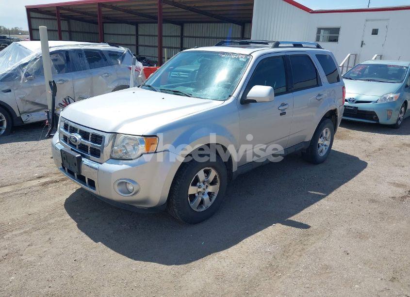 Photo 2 of 2011 Ford Escape LIMITED (VIN 1FMCU9EGXBKA68143)
