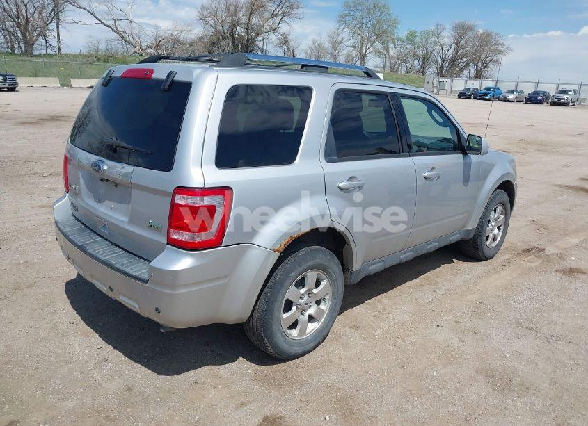 Photo 4 of 2011 Ford Escape LIMITED (VIN 1FMCU9EGXBKA68143)