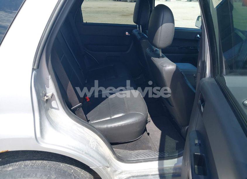 Photo 8 of 2011 Ford Escape LIMITED (VIN 1FMCU9EGXBKA68143)