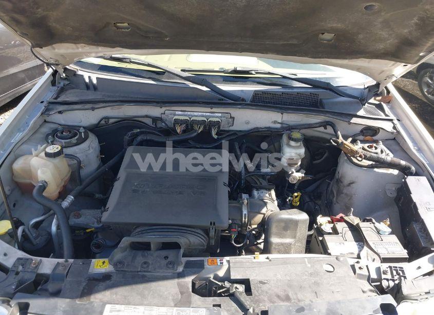 Photo 10 of 2011 Ford Escape LIMITED (VIN 1FMCU9EGXBKB63382)