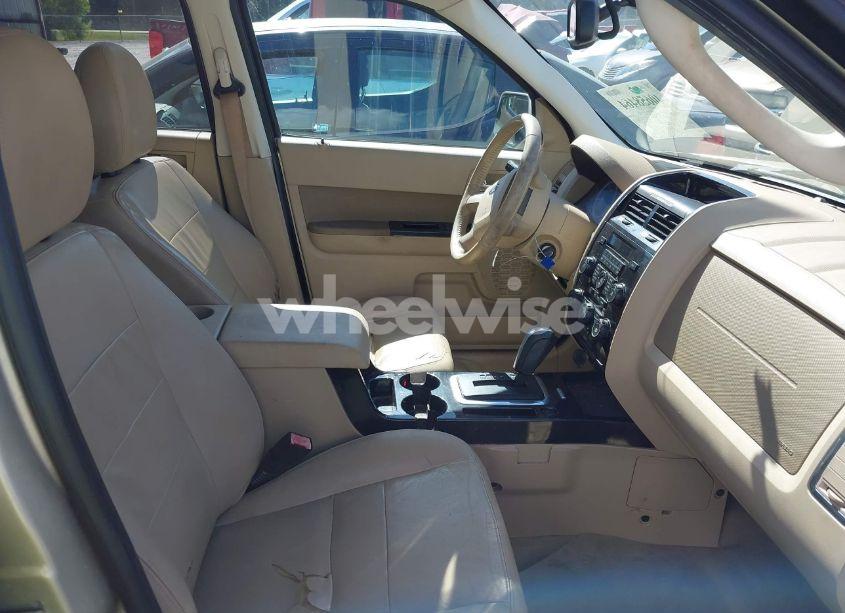 Photo 5 of 2011 Ford Escape LIMITED (VIN 1FMCU9EGXBKB63382)