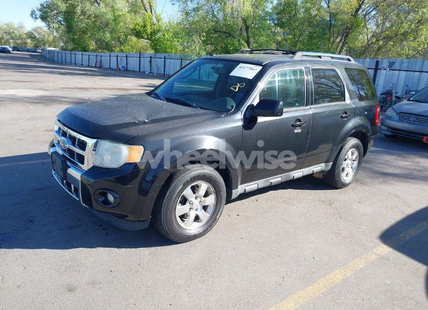 Photo 2 of 2011 Ford Escape LIMITED (VIN 1FMCU9EGXBKB66282)