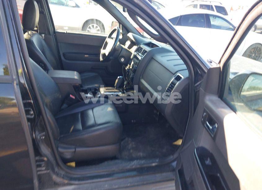 Photo 5 of 2011 Ford Escape LIMITED (VIN 1FMCU9EGXBKB66282)