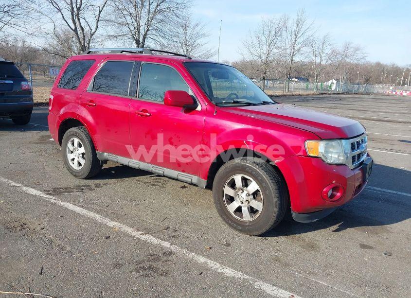 2011 Ford Escape LIMITED (VIN 1FMCU9EGXBKC54751) main photo