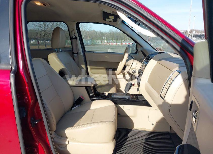 Photo 5 of 2011 Ford Escape LIMITED (VIN 1FMCU9EGXBKC54751)