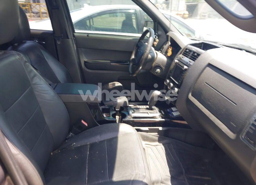 Photo 5 of 2012 Ford Escape LIMITED (VIN 1FMCU9EGXCKB15737)