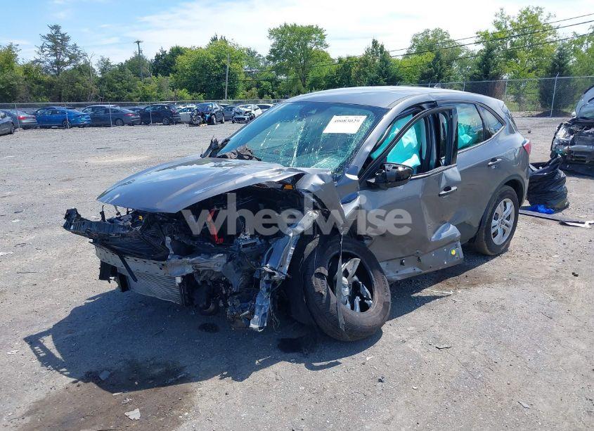 Photo 2 of 2022 Ford Escape S (VIN 1FMCU9F61NUB52835)