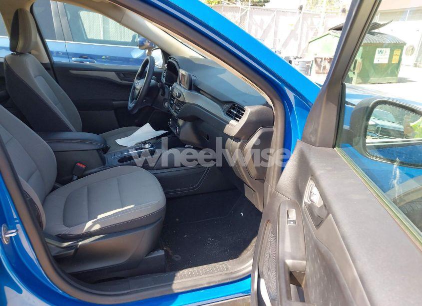 Photo 5 of 2020 Ford Escape S (VIN 1FMCU9F63LUA49364)