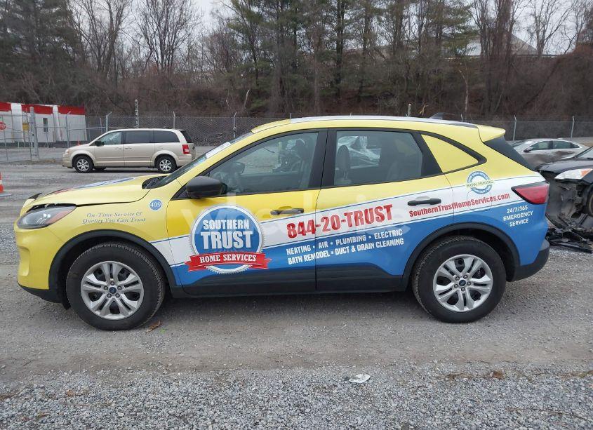 Photo 14 of 2020 Ford Escape S (VIN 1FMCU9F64LUB47349)