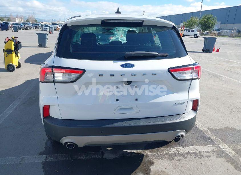Photo 16 of 2021 Ford Escape S (VIN 1FMCU9F65MUA51277)