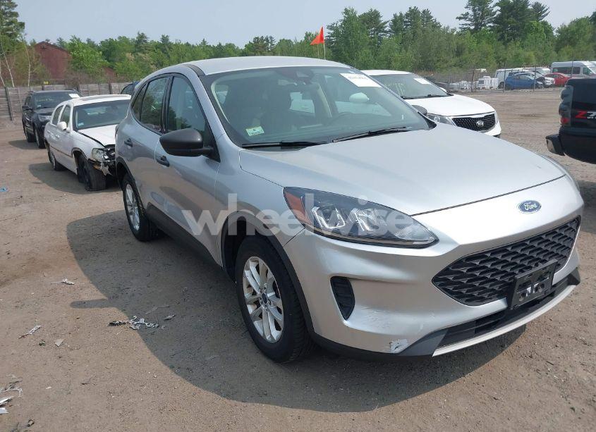 Photo 13 of 2020 Ford Escape S (VIN 1FMCU9F66LUA60875)