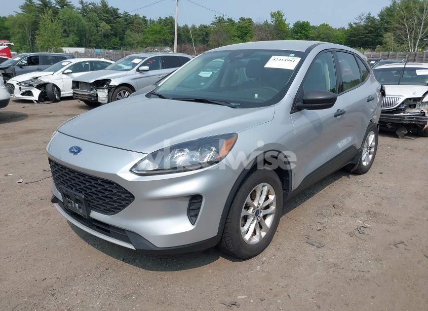Photo 2 of 2020 Ford Escape S (VIN 1FMCU9F66LUA60875)