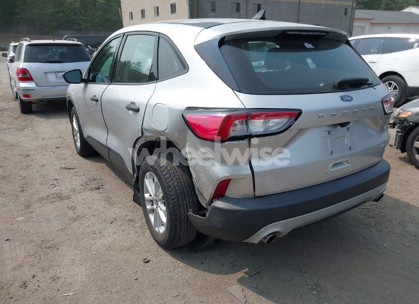 Photo 3 of 2020 Ford Escape S (VIN 1FMCU9F66LUA60875)