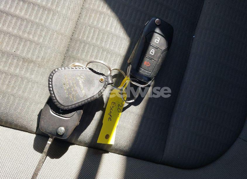 Photo 11 of 2020 Ford Escape S (VIN 1FMCU9F66LUB61737)