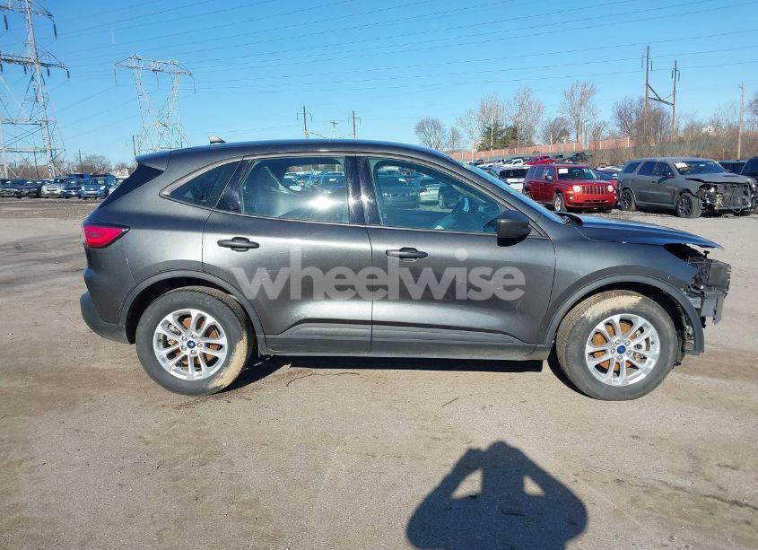 Photo 14 of 2020 Ford Escape S (VIN 1FMCU9F66LUB61737)