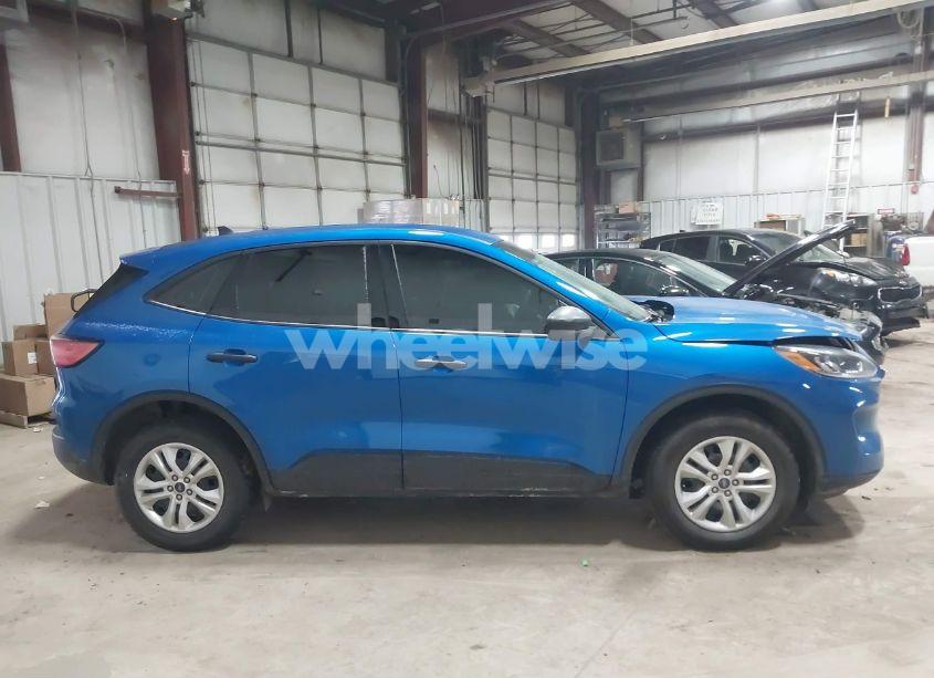 Photo 13 of 2020 Ford Escape S (VIN 1FMCU9F66LUC68108)