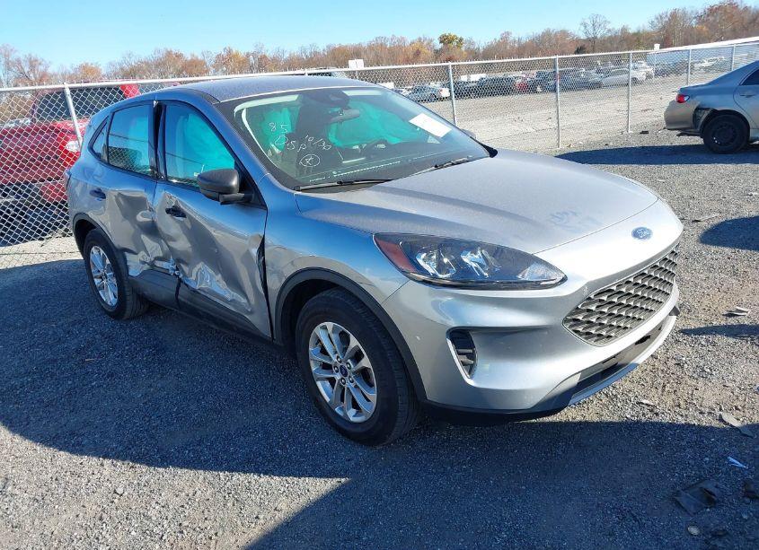 2022 Ford Escape S (VIN 1FMCU9F66NUB66830) main photo