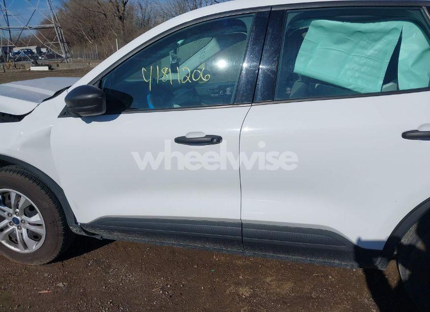 Photo 15 of 2021 Ford Escape S (VIN 1FMCU9F67MUA99055)