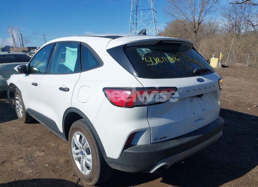 Photo 3 of 2021 Ford Escape S (VIN 1FMCU9F67MUA99055)