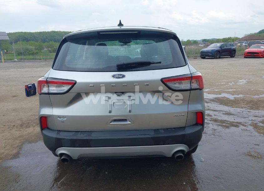 Photo 16 of 2021 Ford Escape S (VIN 1FMCU9F67MUB13567)
