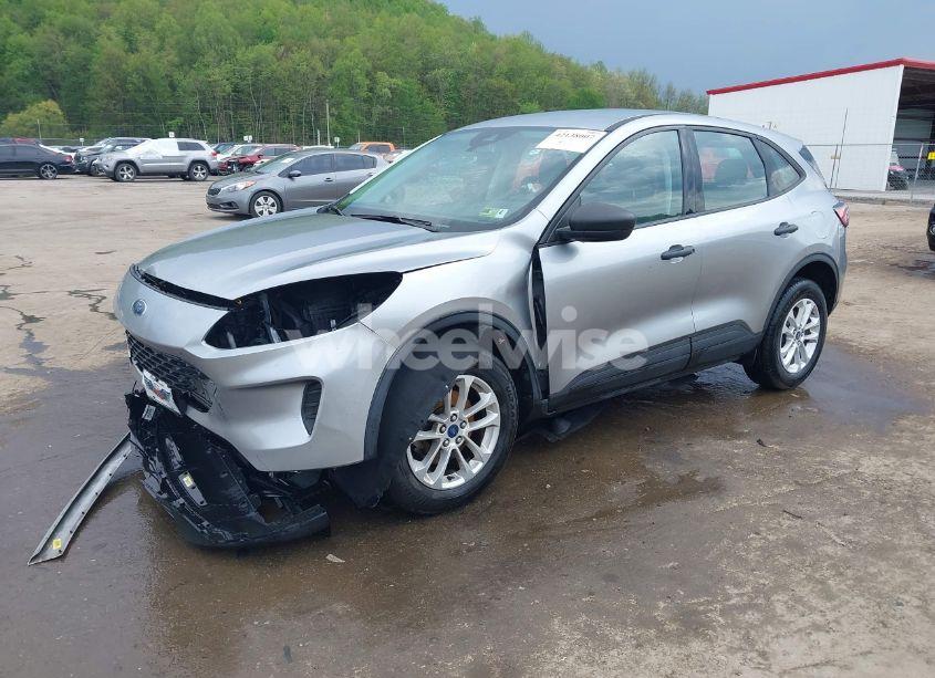 Photo 2 of 2021 Ford Escape S (VIN 1FMCU9F67MUB13567)