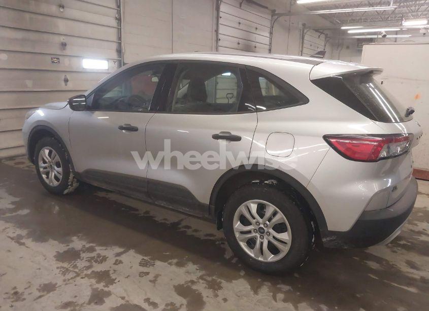 Photo 3 of 2020 Ford Escape S (VIN 1FMCU9F68LUB86560)