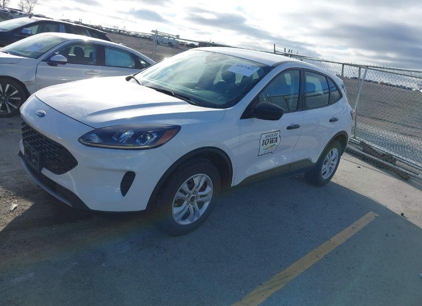 Photo 2 of 2021 Ford Escape S (VIN 1FMCU9F68MUA51256)