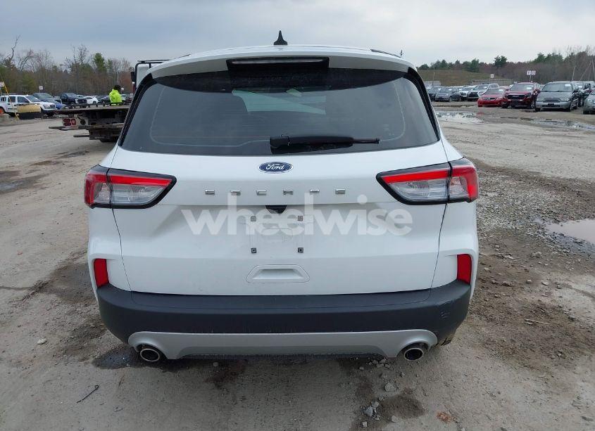 Photo 16 of 2021 Ford Escape S (VIN 1FMCU9F69MUA16645)