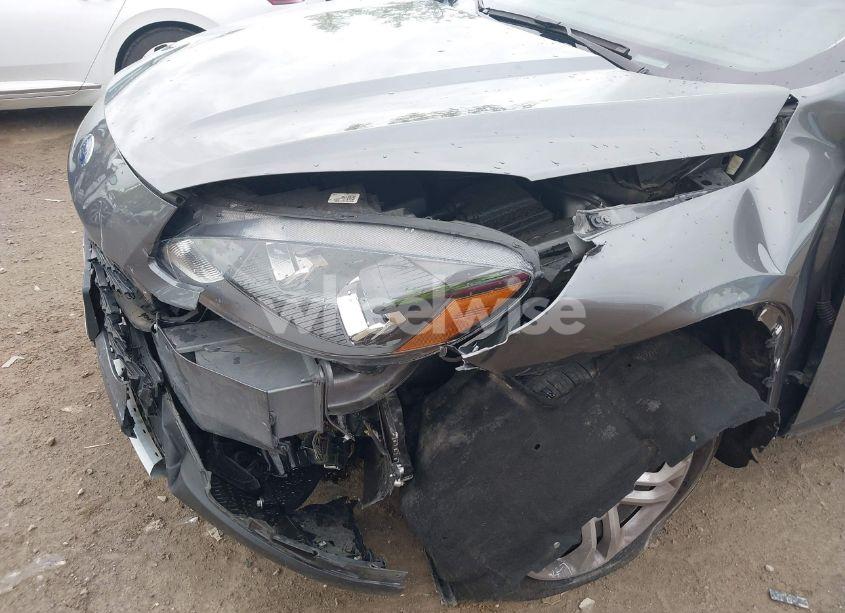 Photo 6 of 2021 Ford Escape S (VIN 1FMCU9F69MUA73640)