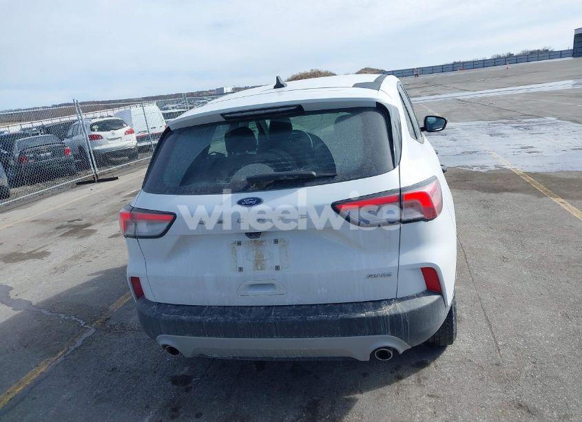 Photo 16 of 2021 Ford Escape S (VIN 1FMCU9F6XMUA50738)