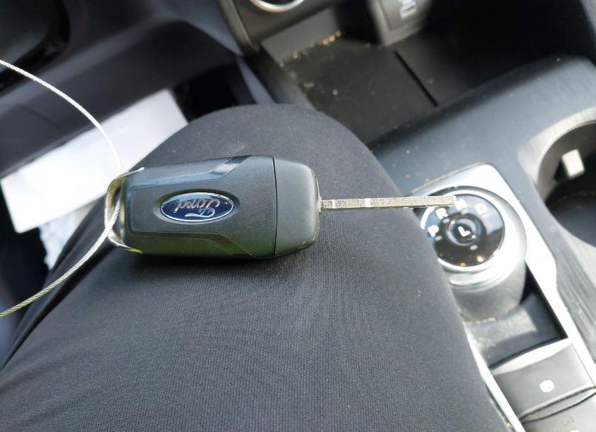 Photo 11 of 2023 Ford Escape (VIN 1FMCU9FN6PUA27369)