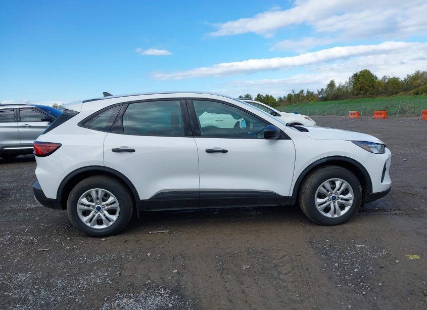 Photo 14 of 2023 Ford Escape (VIN 1FMCU9FN6PUA27369)