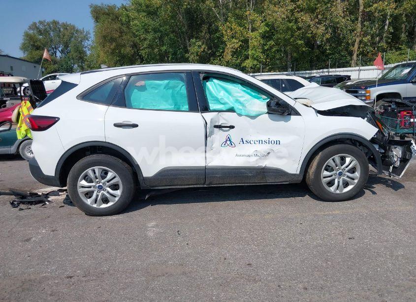 Photo 12 of 2023 Ford Escape (VIN 1FMCU9FN9PUA30282)
