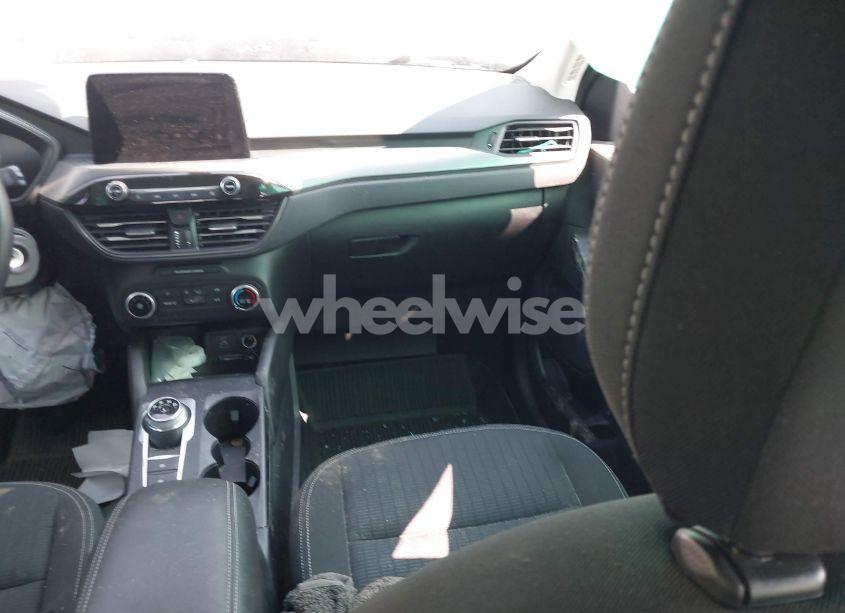 Photo 5 of 2023 Ford Escape (VIN 1FMCU9FN9PUA30282)